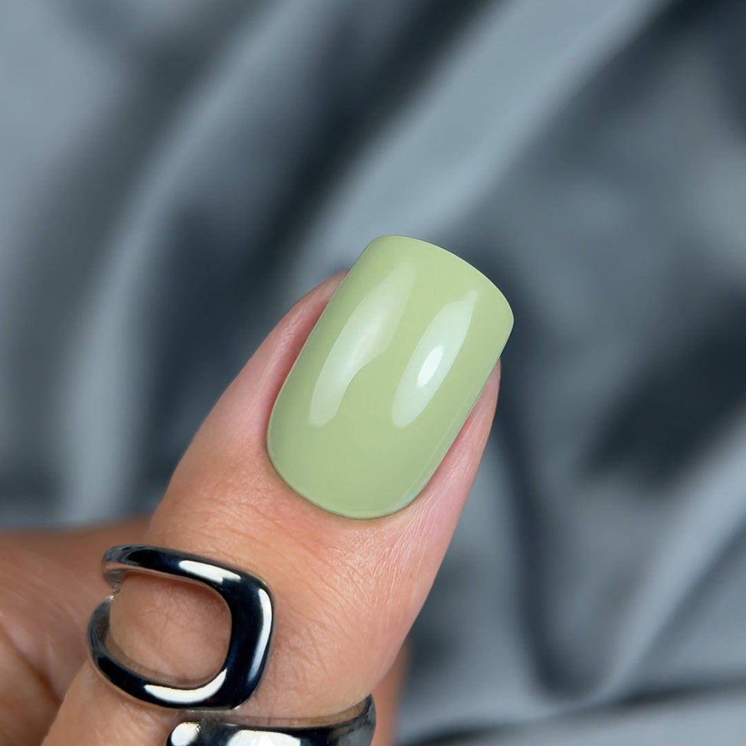 Slowianka Lakier Hybrydowy 059 Matcha Latte 10g