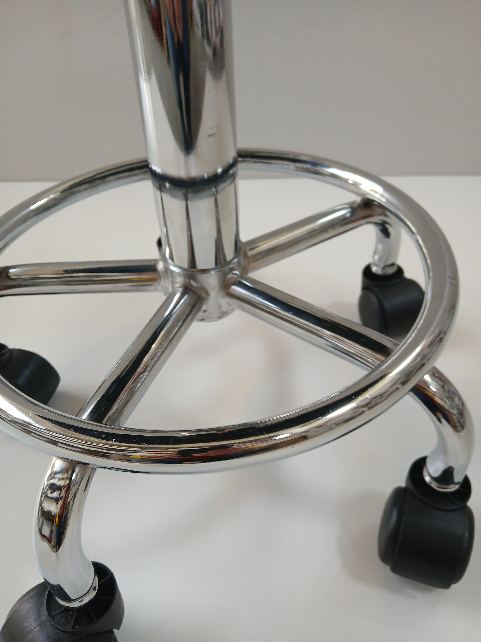 Taboret Kosmetyczny 6001 Czarny Outlet