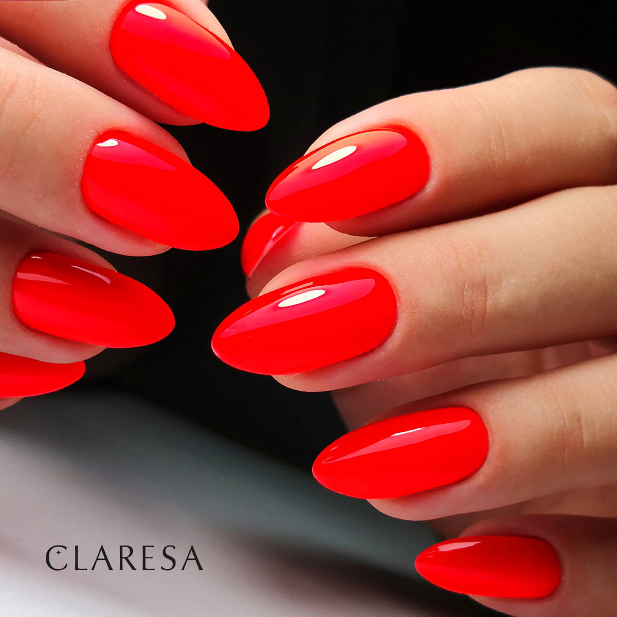 Claresa - lakier hybrydowy FLUO 4 -5g