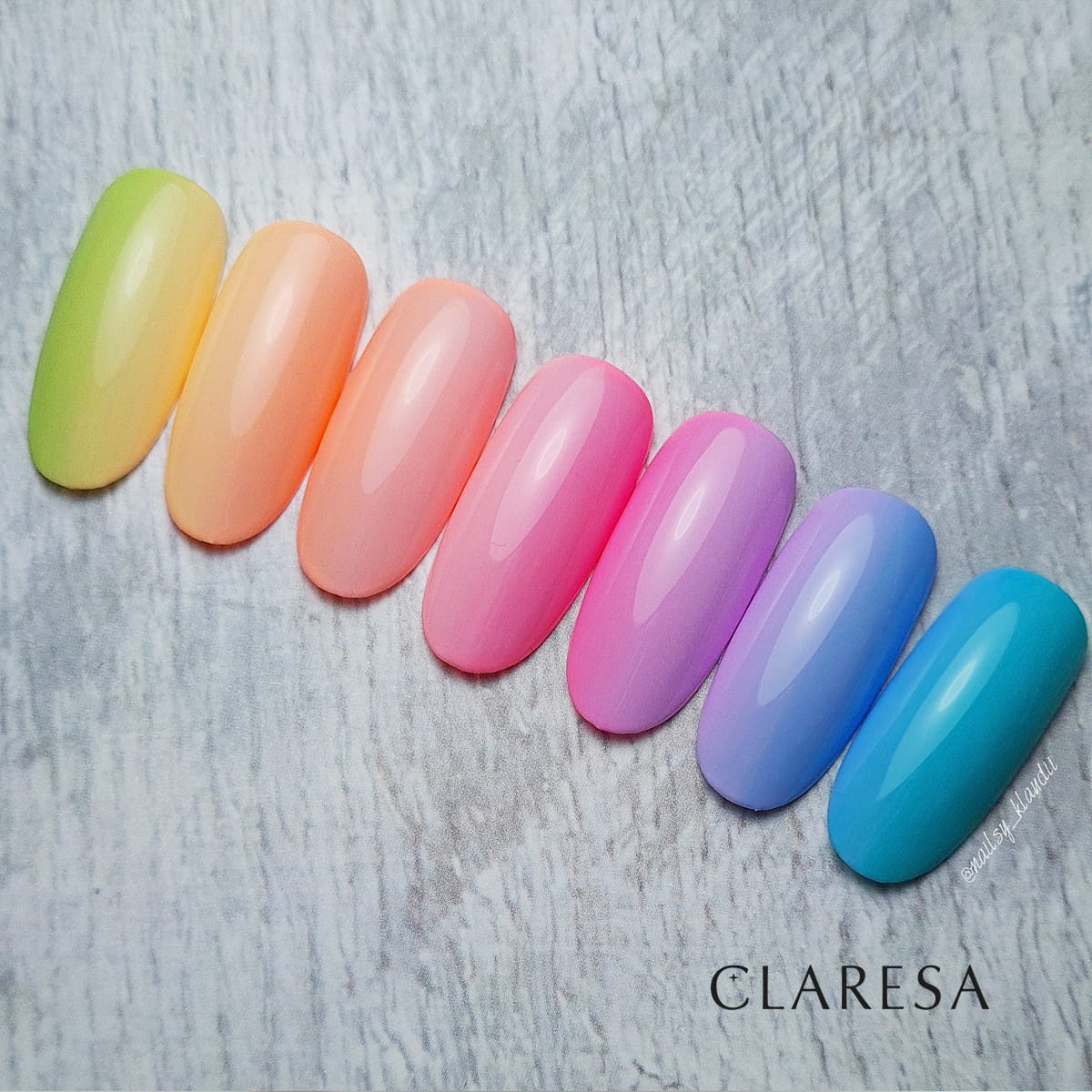 Claresa - Lakier hybrydowy LOLLIPOP 5 -5g
