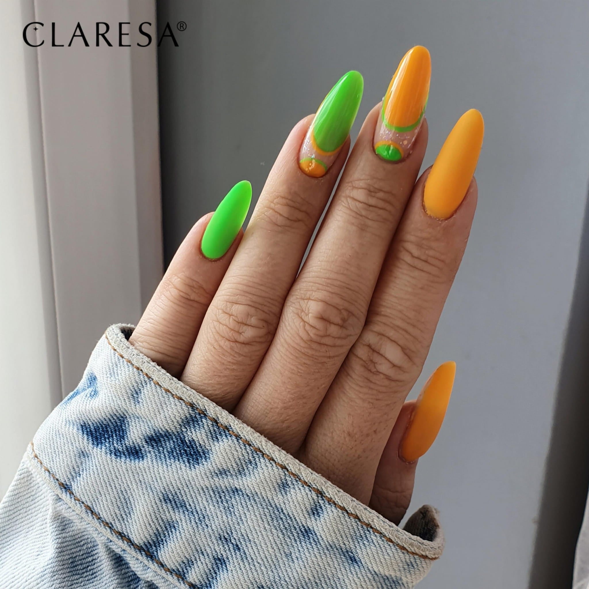 Claresa - Lakier hybrydowy NEON 4 -5g