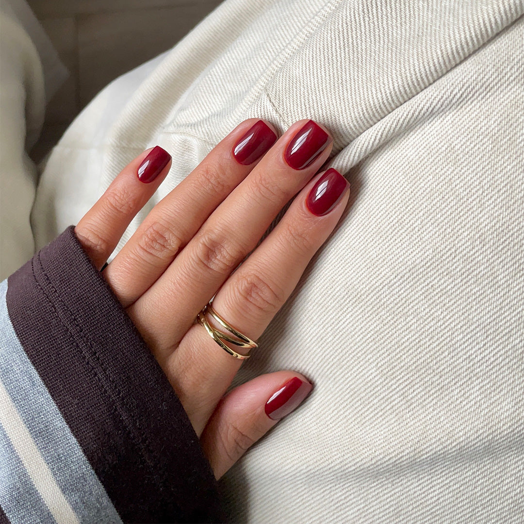 Slowianka Nail Trends Lakier hybrydowy 647 Hot Wine 10 g
