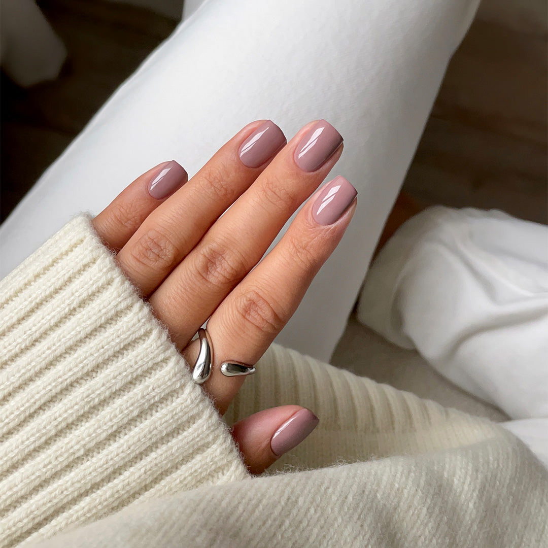 Slowianka Nail Trends Lakier hybrydowy 650 Cozy Latte 10 g