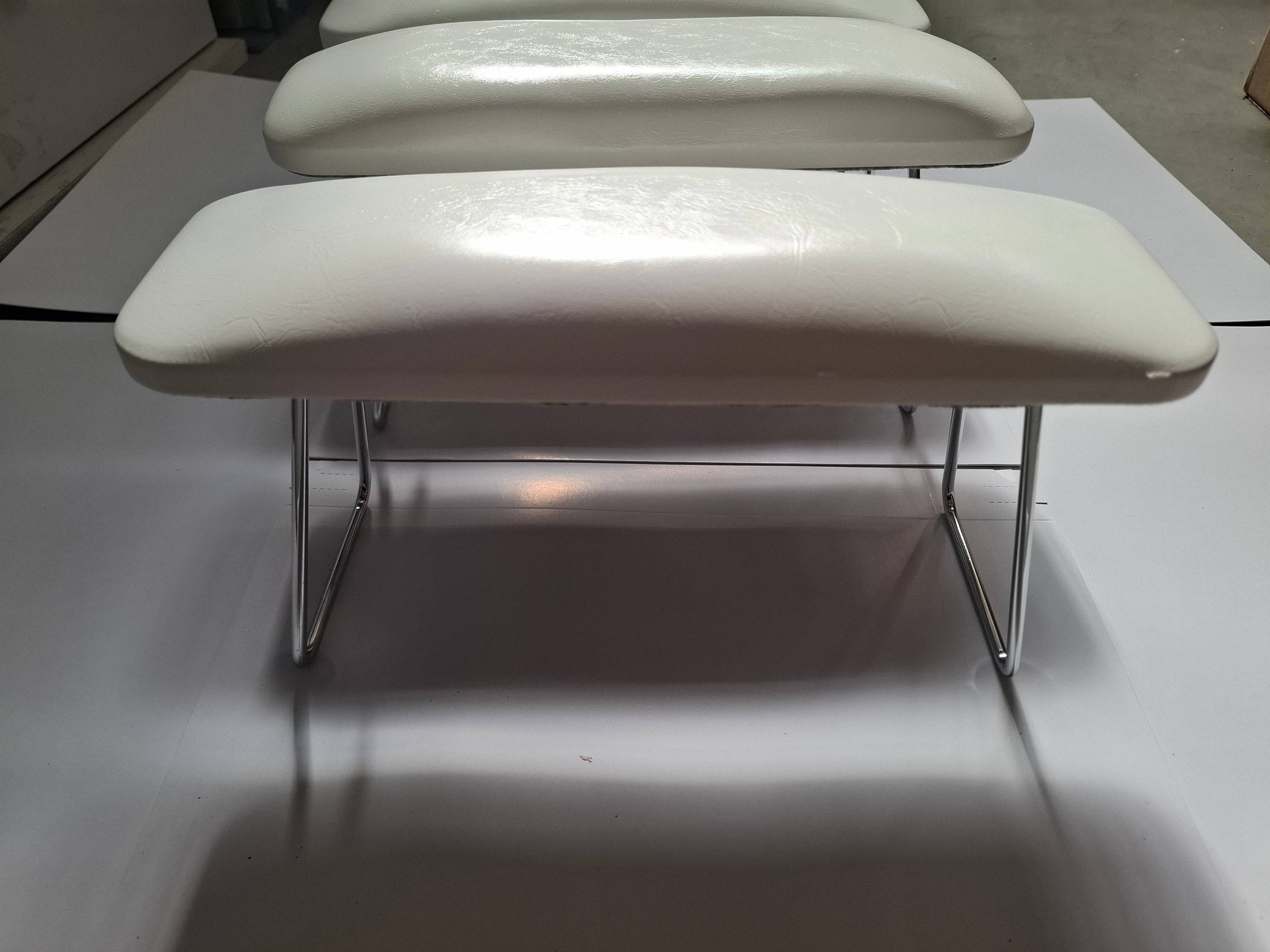 Outlet Podpórka do manicure MOMO 4-M Biała 73/2026