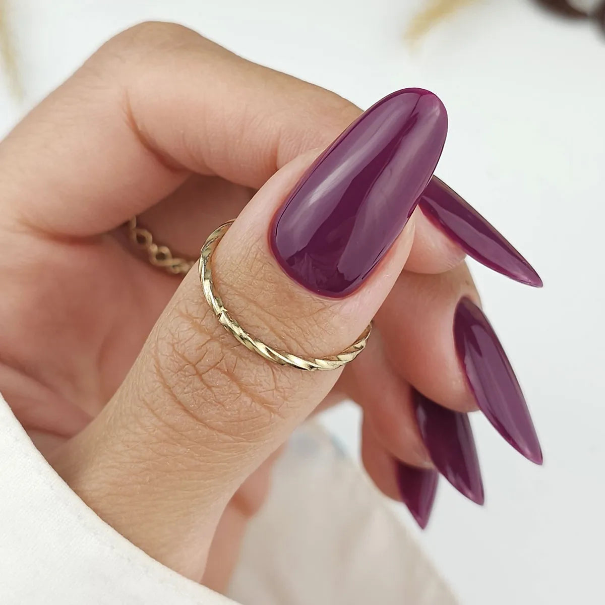 Claresa Lakier hybrydowy Lipstick Muse 11 Głęboka śliwka 5 g
