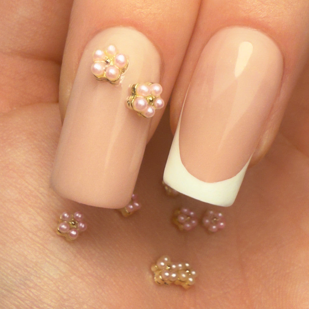 Molly Nails Ozdoby Do Paznokci Kwiatki Perłowe 3D Nr 2 10 Szt