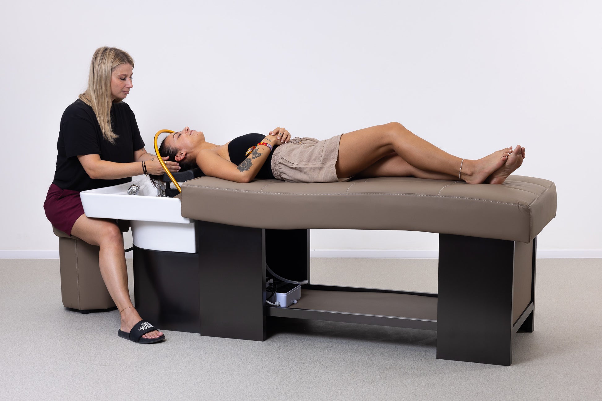 Simply Beauty Simply Head Spa Wanna Spa SIMPLY Head Z Misą Ceramiczną, Podstawą Chromowaną W Kolorze Czarnym, Brązowa