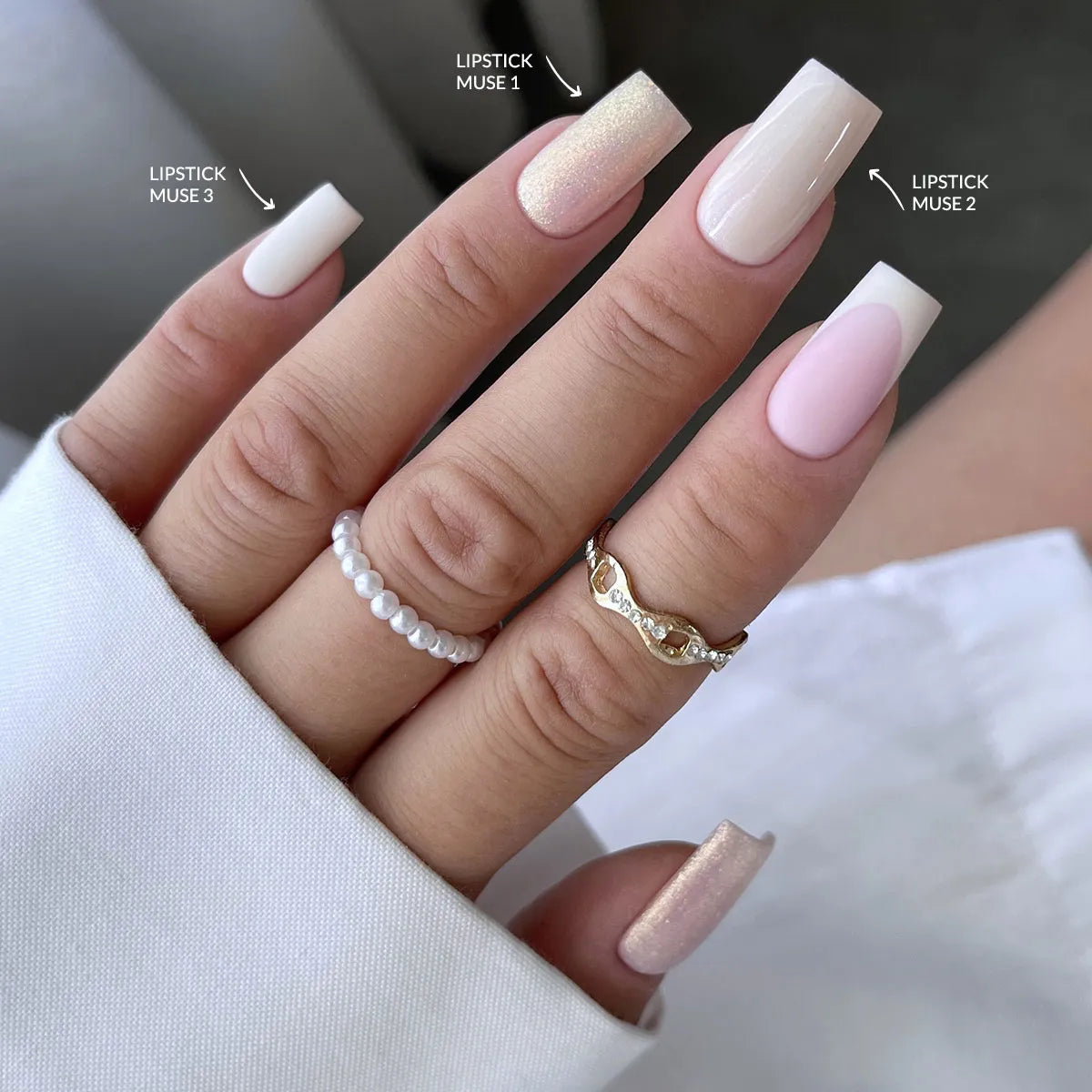 Claresa Lakier hybrydowy Lipstick Muse 3 Kremowy nude 5 g