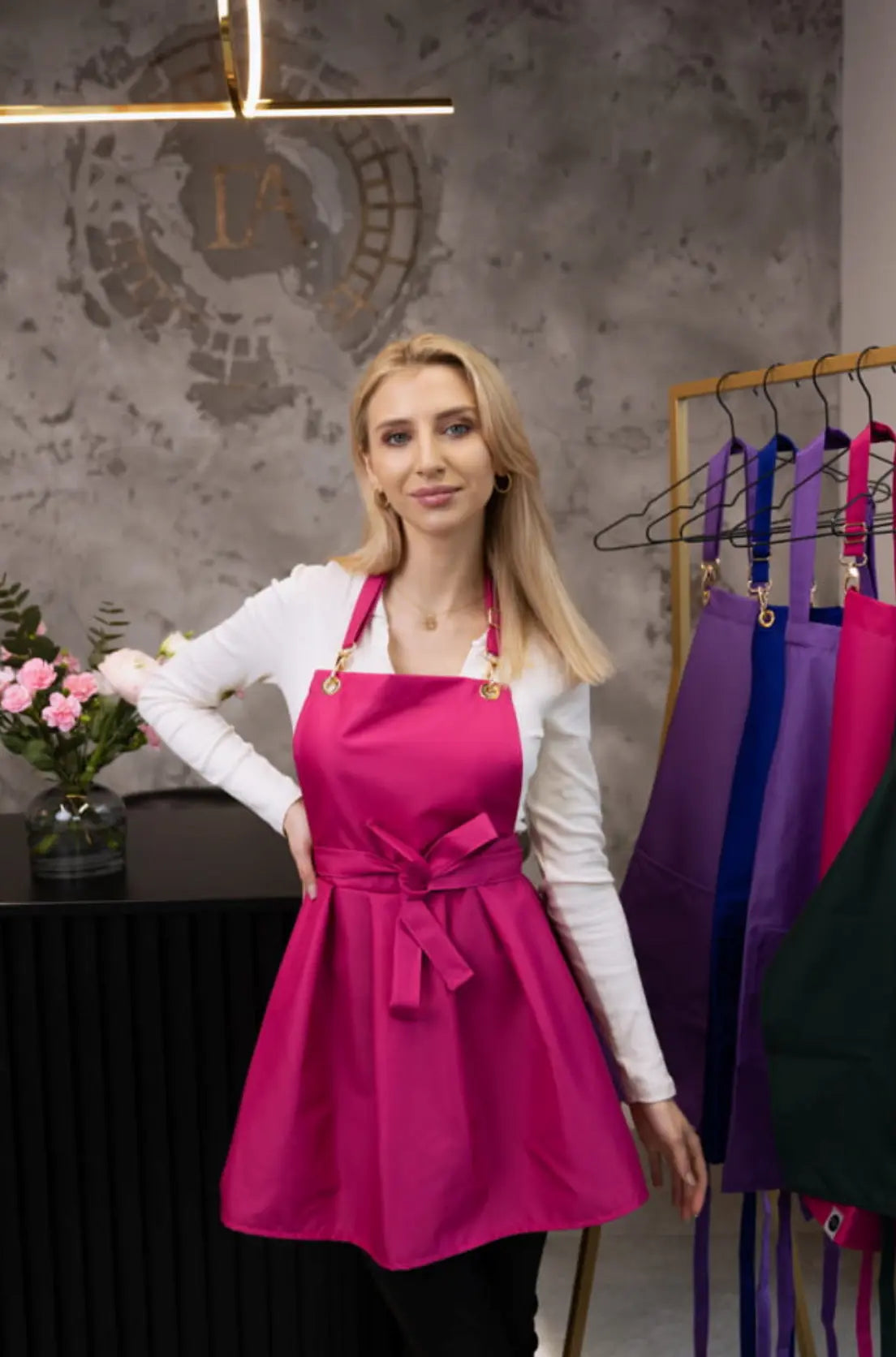 K.Tyrka Fartuszek Balbinka Pink (Złote Dodatki)