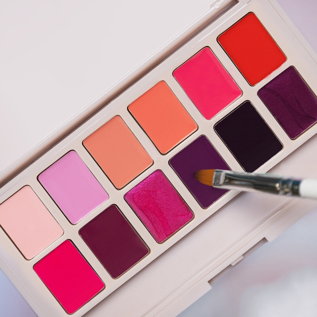 Mani King Paleta Z 12 Lakierami Hybrydowymi Flowers - Zestaw 9