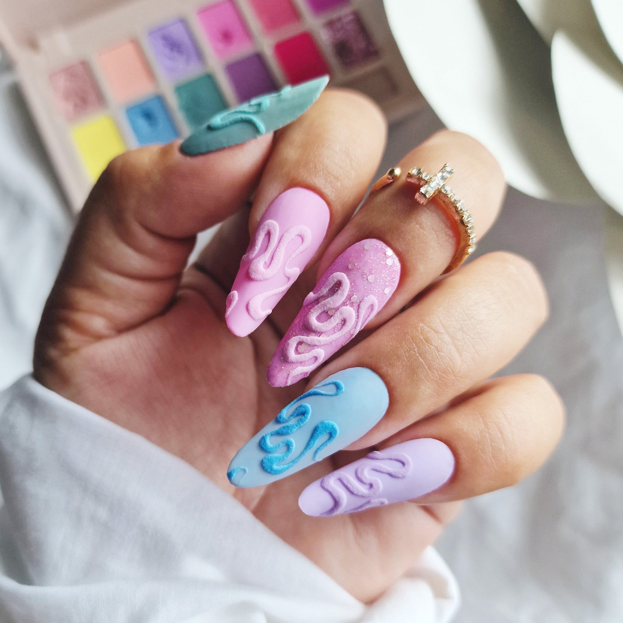Mani King Paleta Z 12 Lakierami Hybrydowymi By Puro.Nails - Zestaw 11