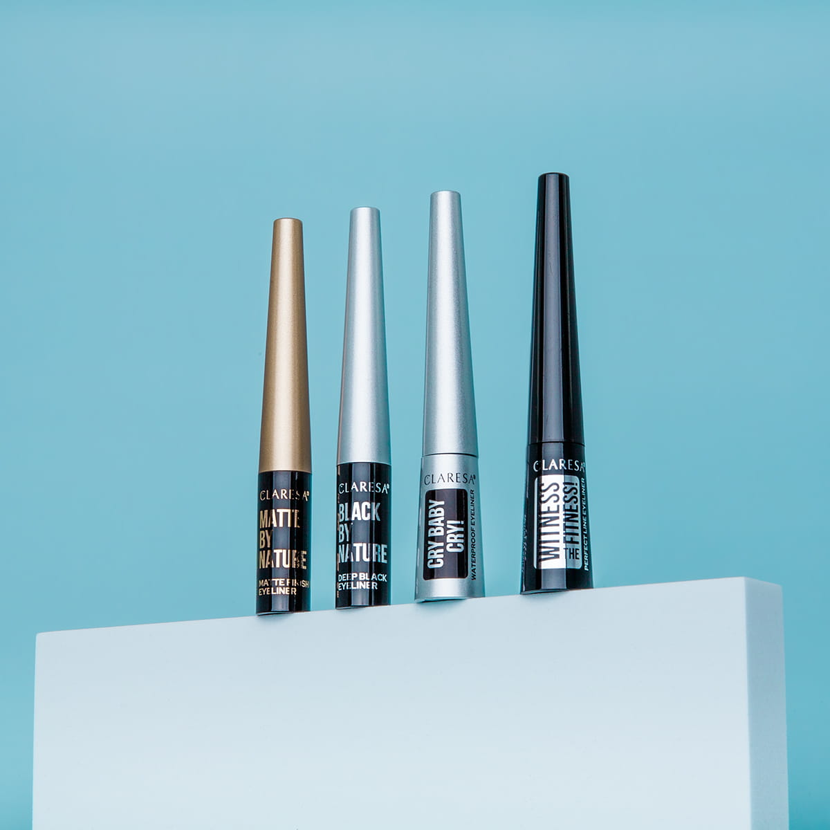 Claresa Black By Nature Superczarny Eyeliner W Płynie 4g