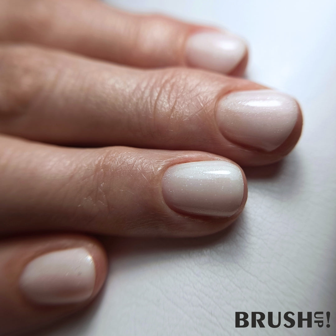 Brushup! Elastic Fantastic Flash All White Baza Hybrydowa Do Paznokci Rubber Base Must Be 5g