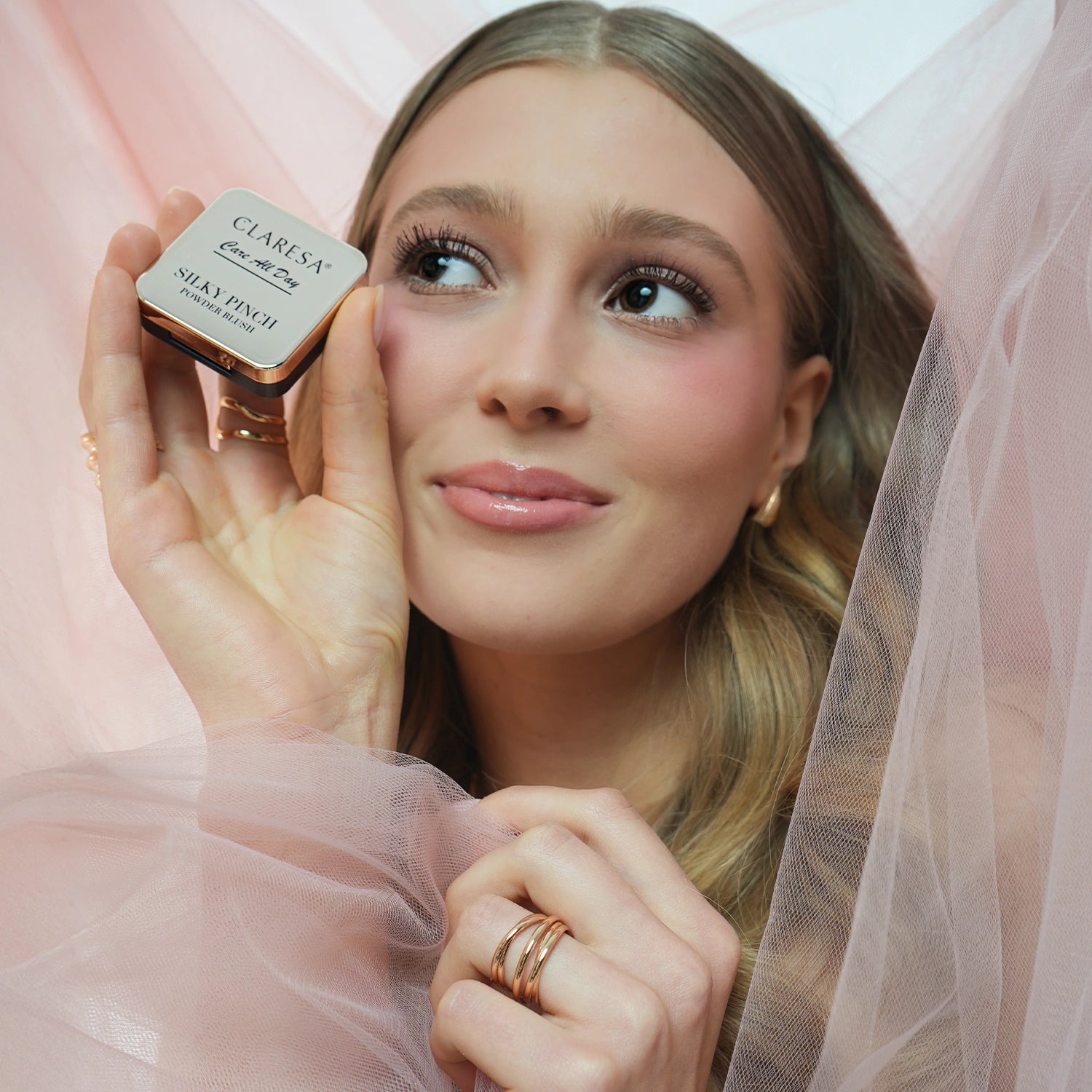 Claresa Care All Day Silky Pinch Powder Blush Pudrowy Róż Do Policzków 02 Lumi Pink, 2g