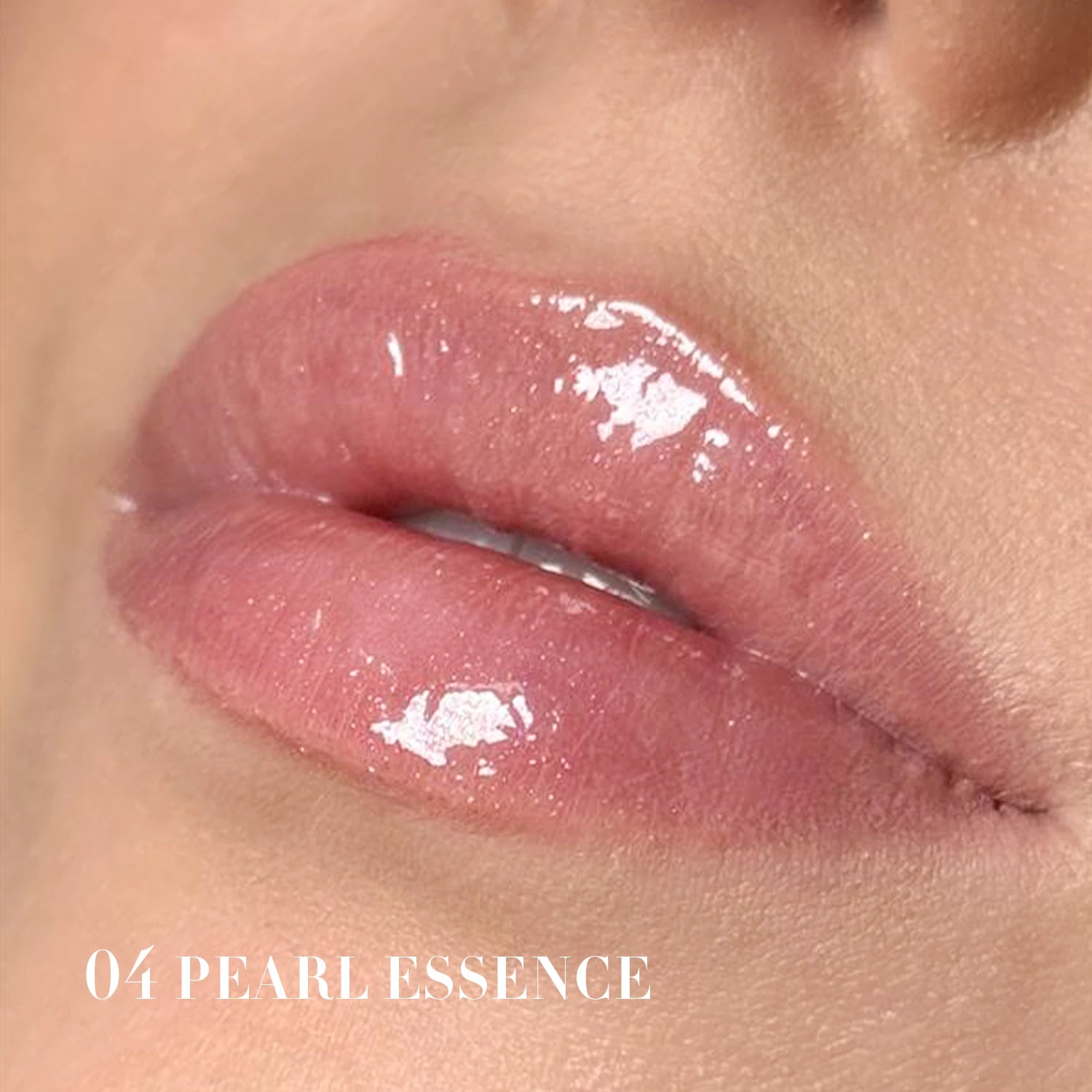 Claresa Glass Of Water Lip Gloss Błyszczyk Do Ust Z Efektem Tafli 04 Pearl Essence, 2g