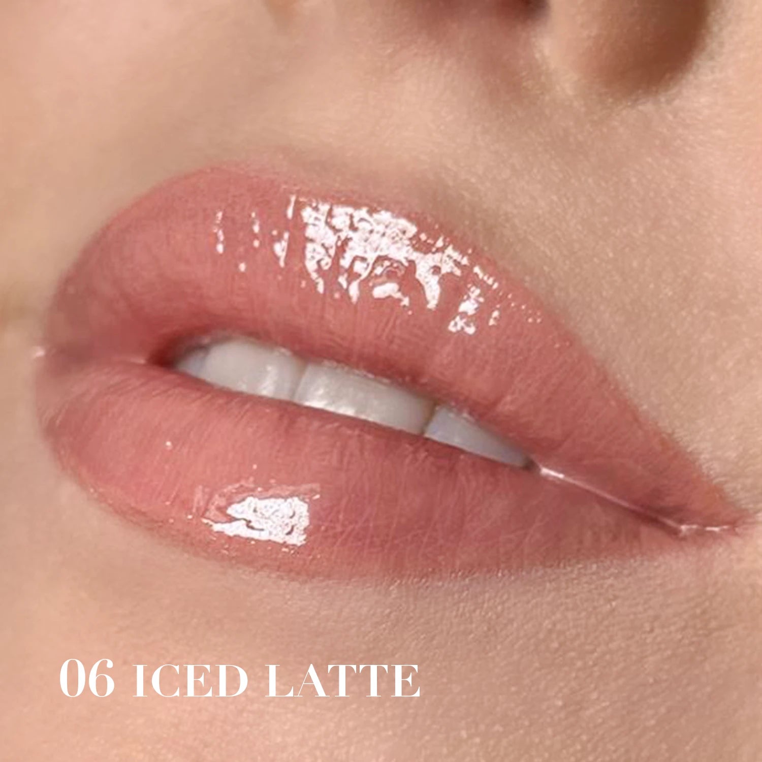 Claresa Glass Of Water Lip Gloss Błyszczyk Do Ust Z Efektem Tafli 06 Iced Latte, 2g