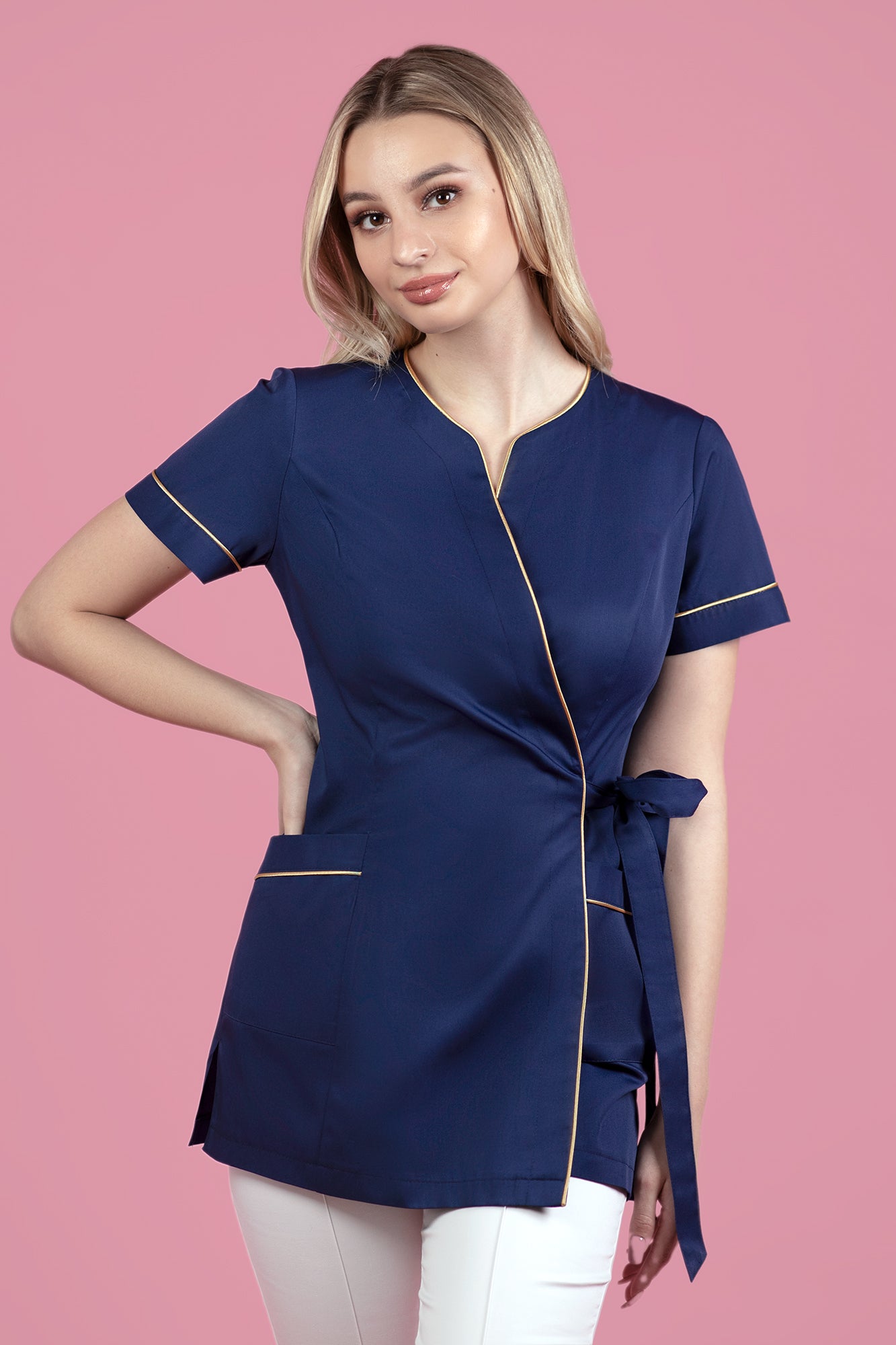 Fartuszek Nr.68 Granatowy ze Złotą Lamówką