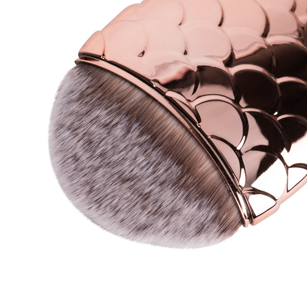 Pędzel Rybka Chubby Mermaid Brush Kolor Rose Gold Z Ciemnym Włosiem
