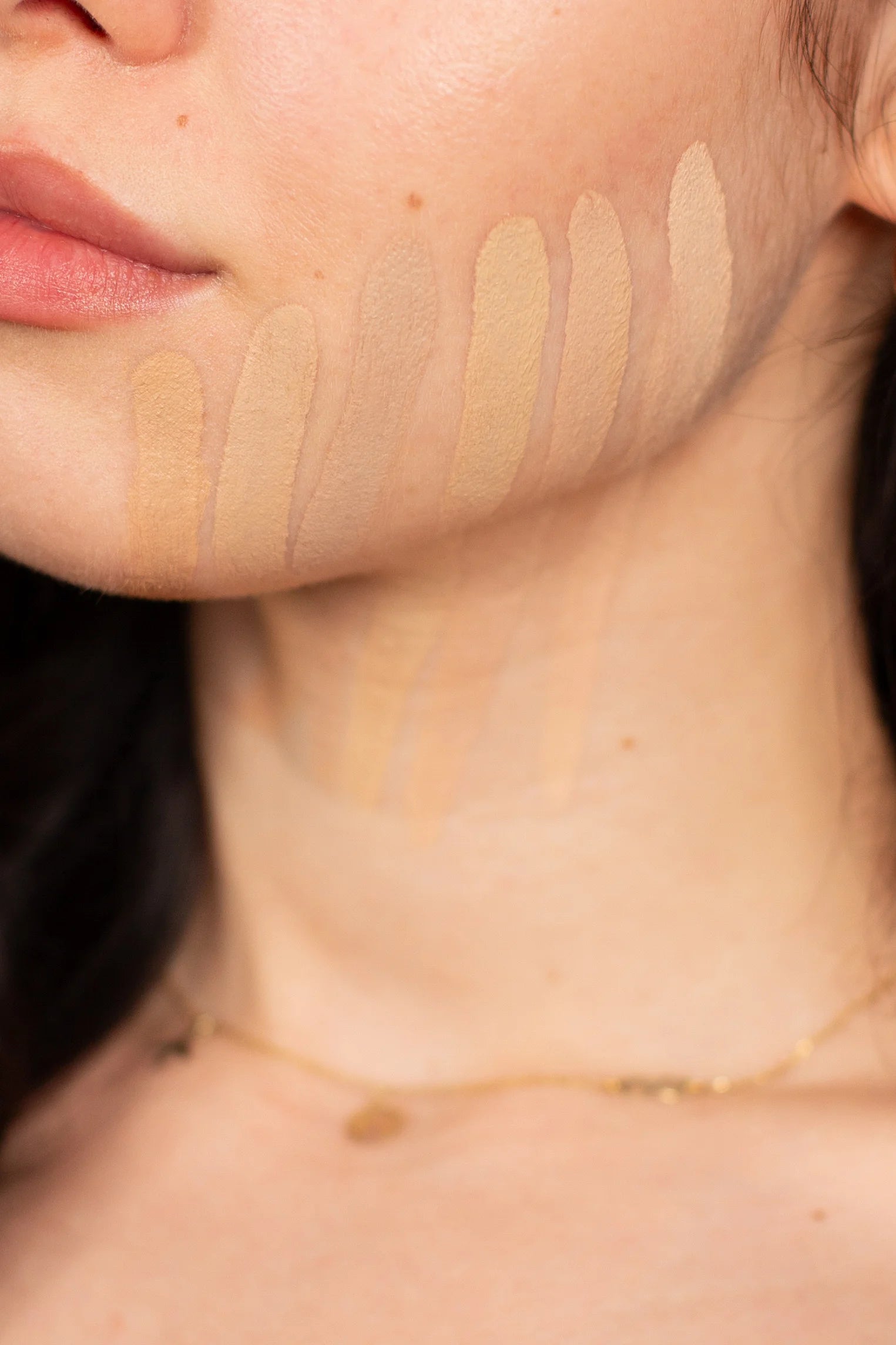 Claresa 2w1 Korektor I Podkład Kryjący Liquid Perfection 104 Nude 18g