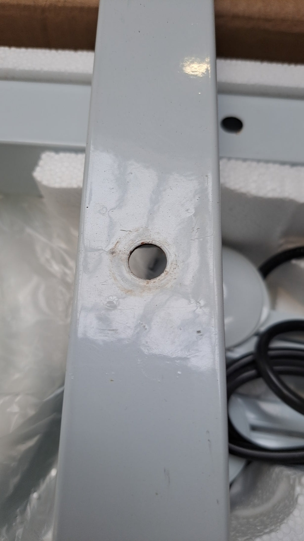 Lampa Lupa S4 + Statyw Outlet 12/2024