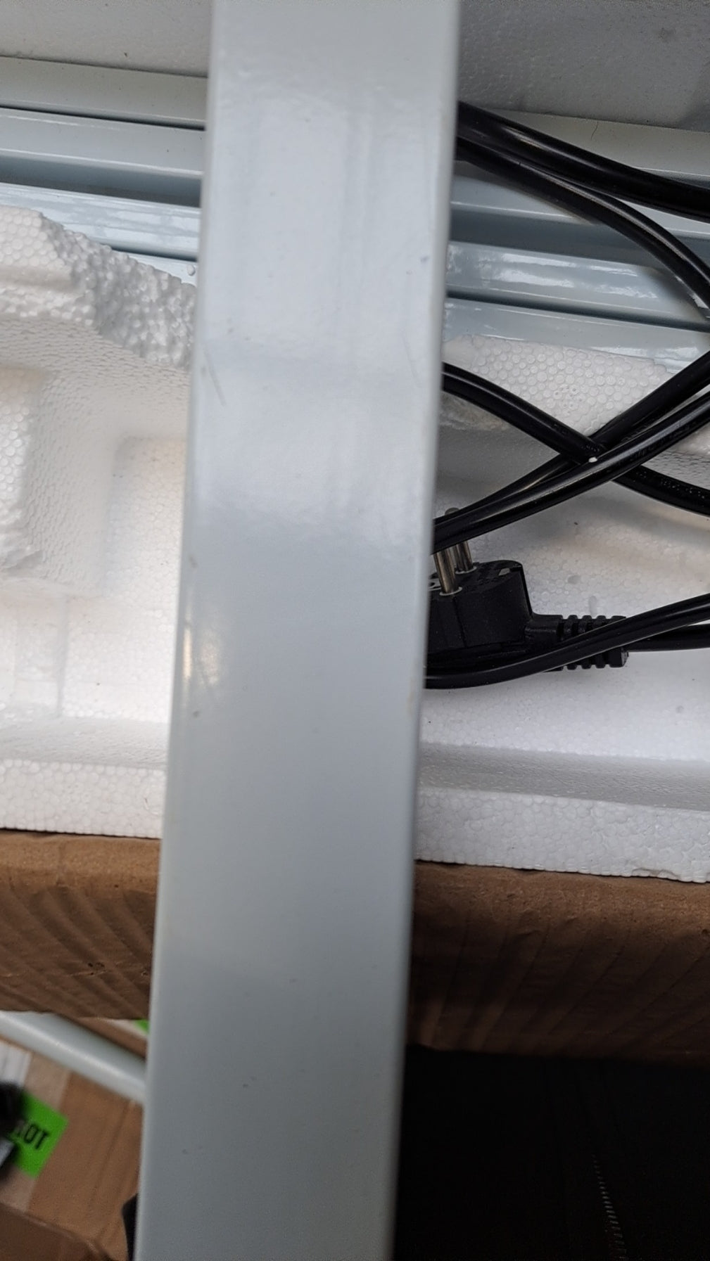 Lampa Lupa S4 + Statyw Outlet 11/2024