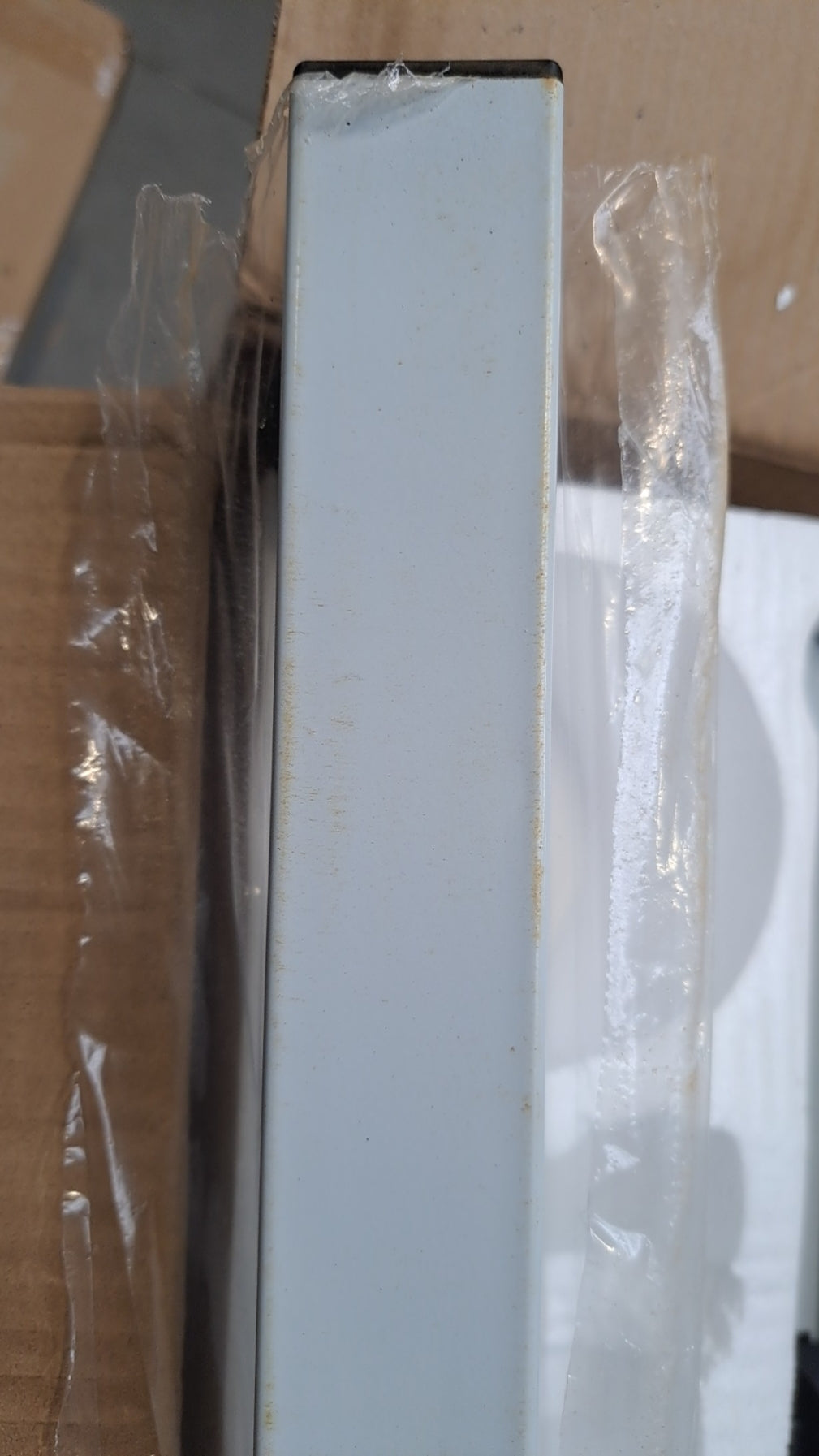 Lampa Lupa S4 + Statyw Outlet 15/2024