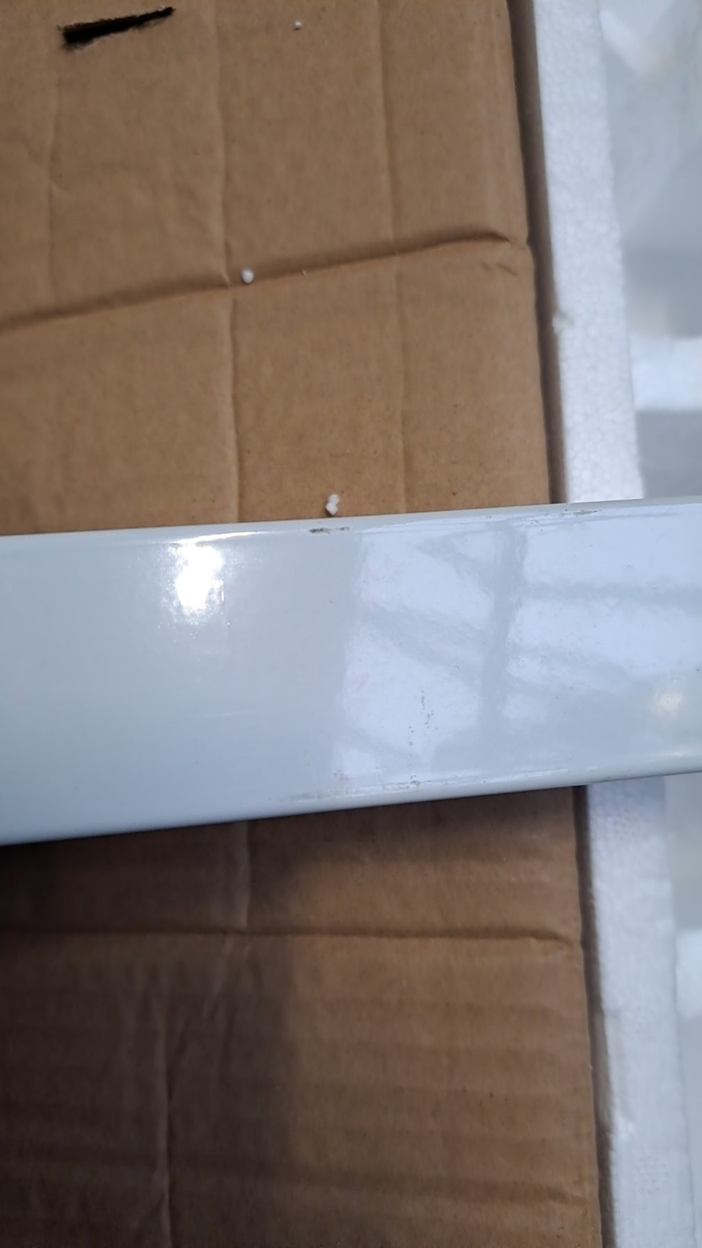 Lampa Lupa S4 + Statyw Outlet 21/2024
