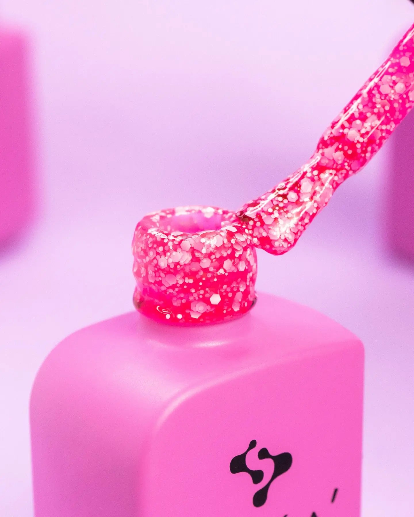 DNKa Rubber Base French Cover #0065 Kiss 12ml
