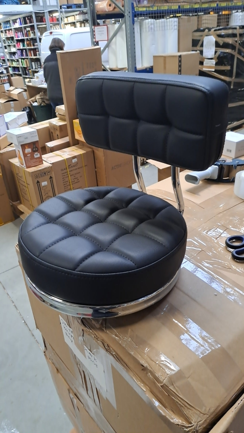 TABORET KOSMETYCZNY AM-877 CZARNY Outlet 2