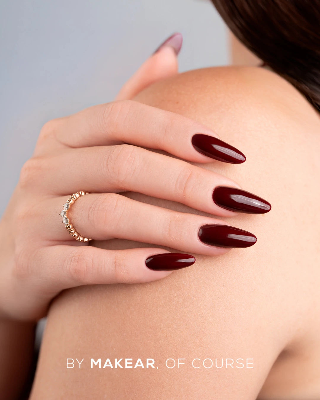 Makear Lakier hybrydowy In Her Era 963 Dark Cherry Bordo 8 ml