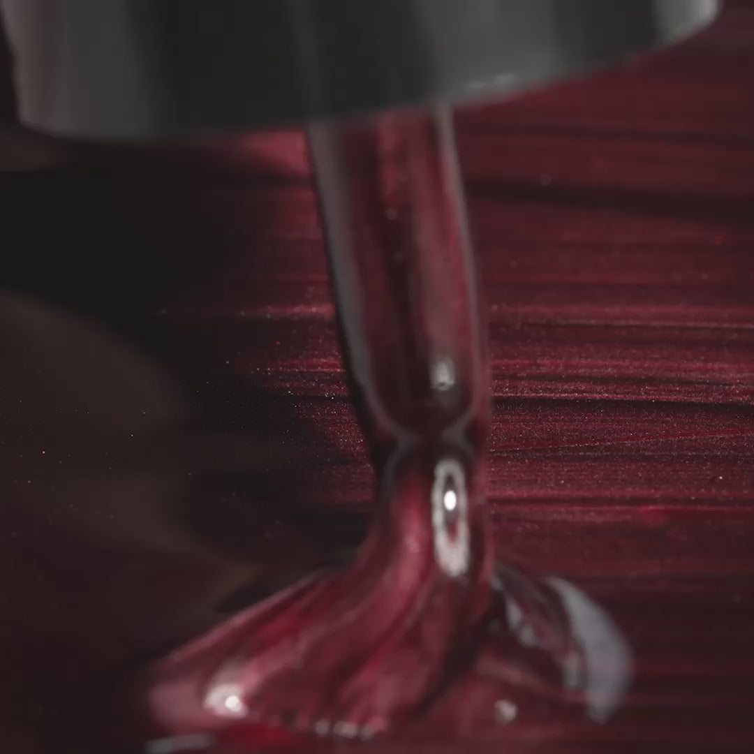 Załaduj wideo: Semilac Lakier Hybrydowy 738 Cherry Choco Jelly Gloss 7 ml