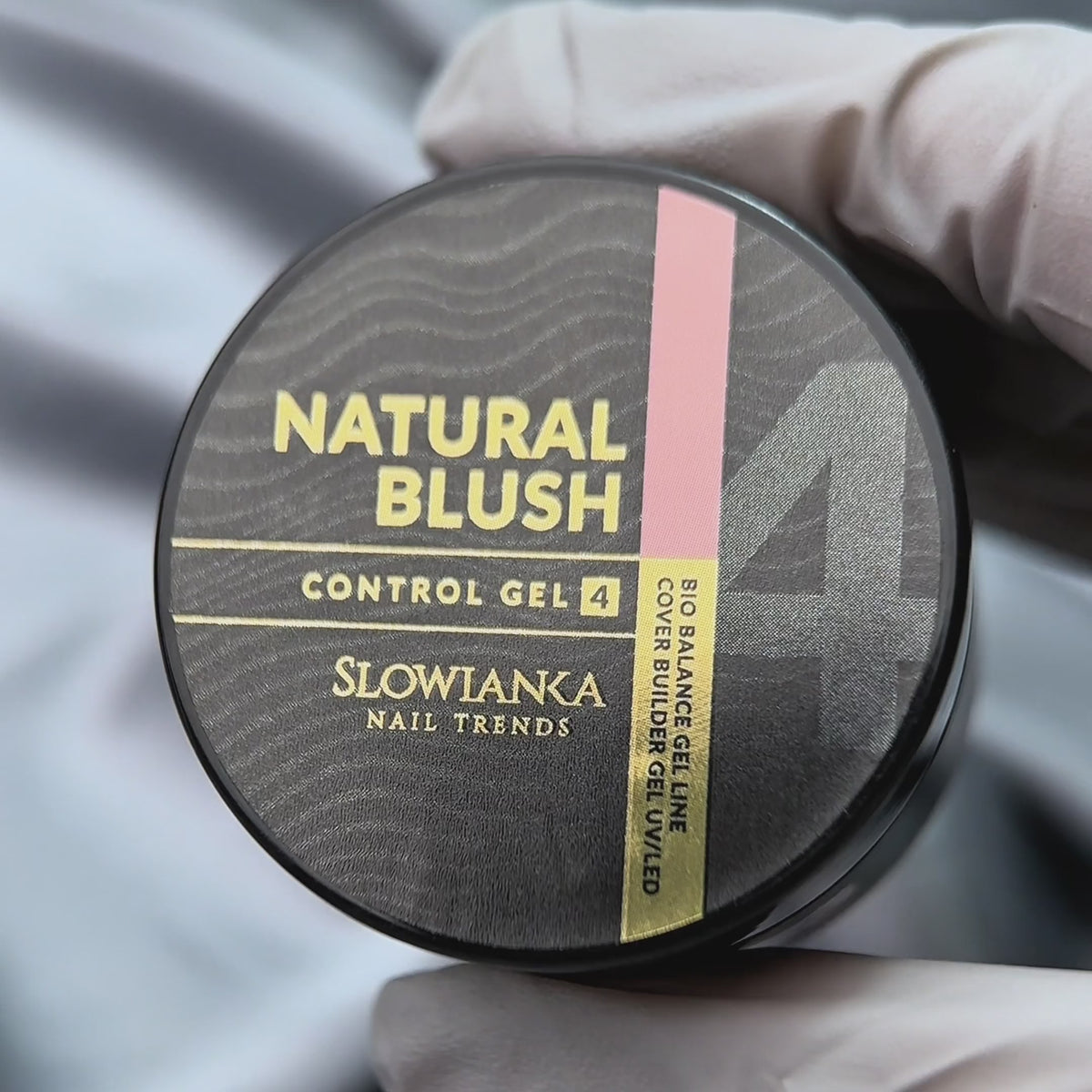 Załaduj wideo: Slowianka Nail Trends Gel Natural Blush Control Gel 50g
