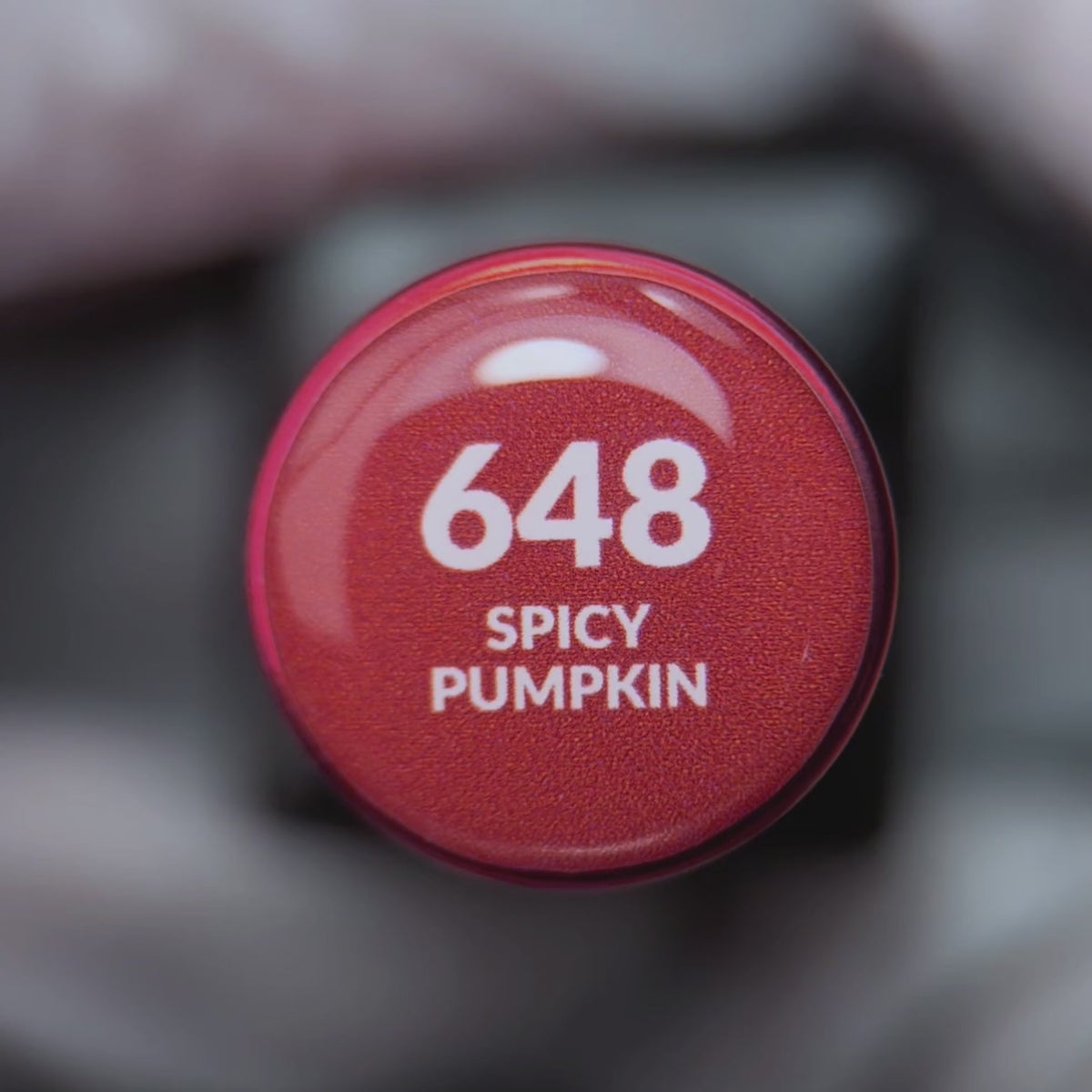 Załaduj wideo: Slowianka Nail Trends Lakier hybrydowy 648 Spicy Pumpkin 10 g