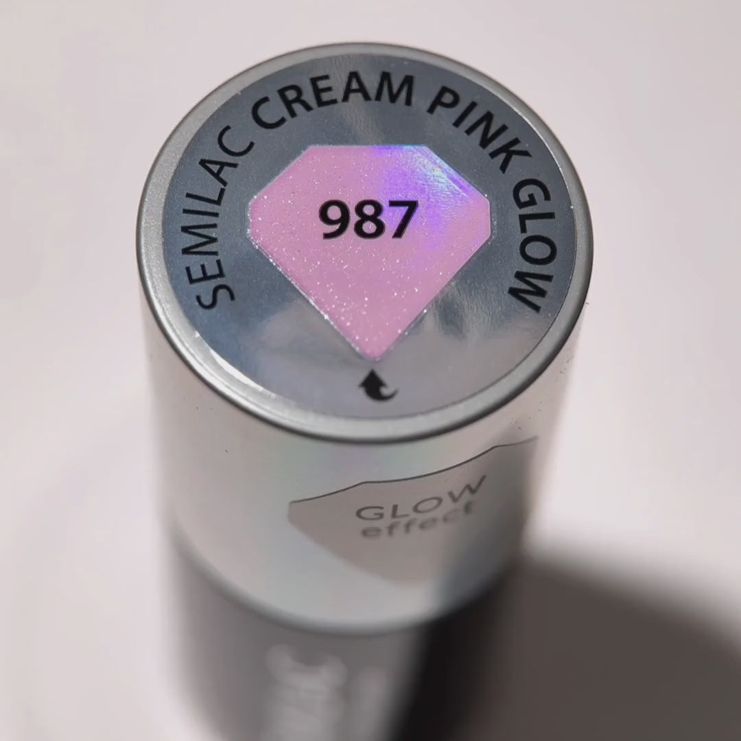 Załaduj wideo: Semilac Lakier Hybrydowy 987 Cream Pink Glow 7ml