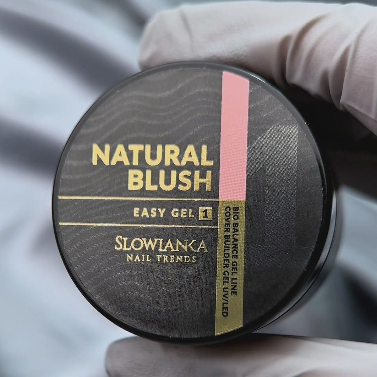 Załaduj wideo: Slowianka Nail Trends Gel Natural Blush Easy Gel 50g