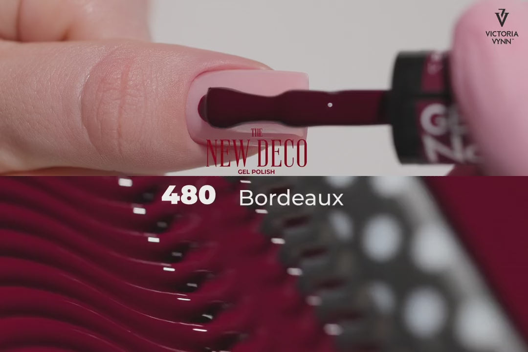 Załaduj wideo: Victoria Vynn Lakier Hybrydowy 480 Bordeaux Bordowy 8 ml
