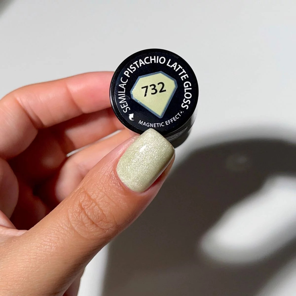 Semilac Lakier Hybrydowy 732 Pistachio Latte Gloss 7 ml