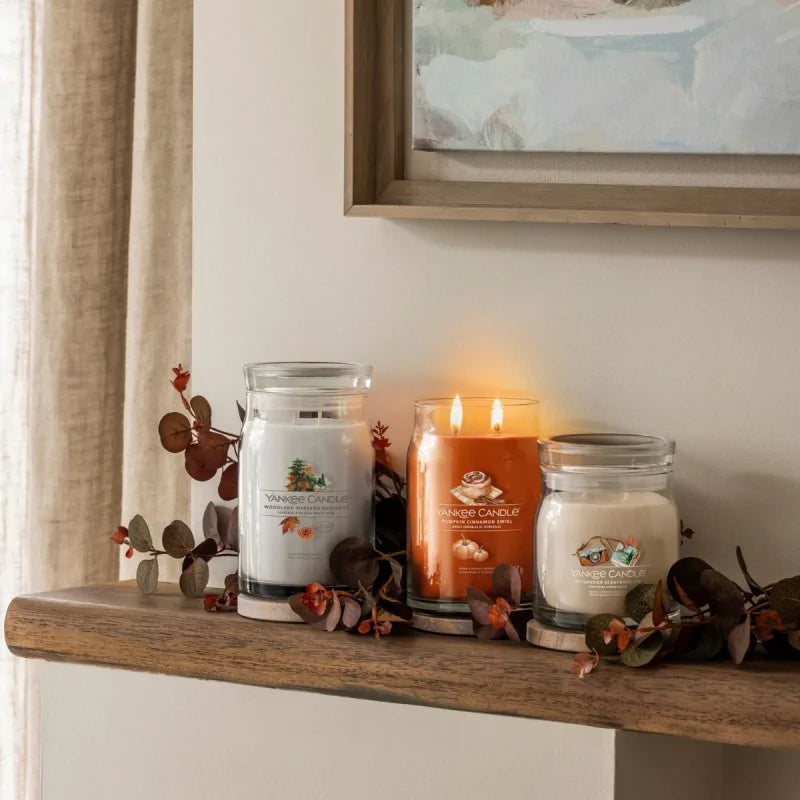 Yankee Candle Świeca Zapachowa Słoik Duży Woodland Weekend Memories