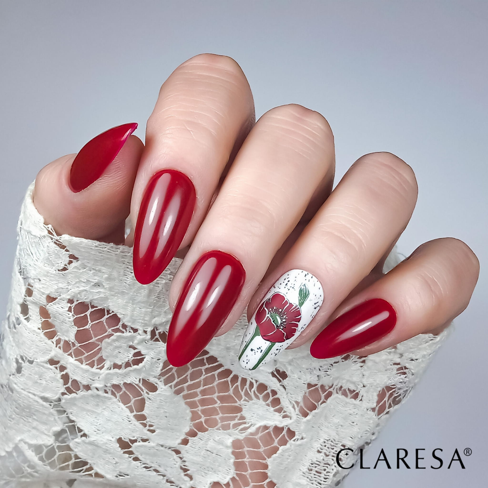 Claresa - Lakier hybrydowy Kiss Me! 6- 5g