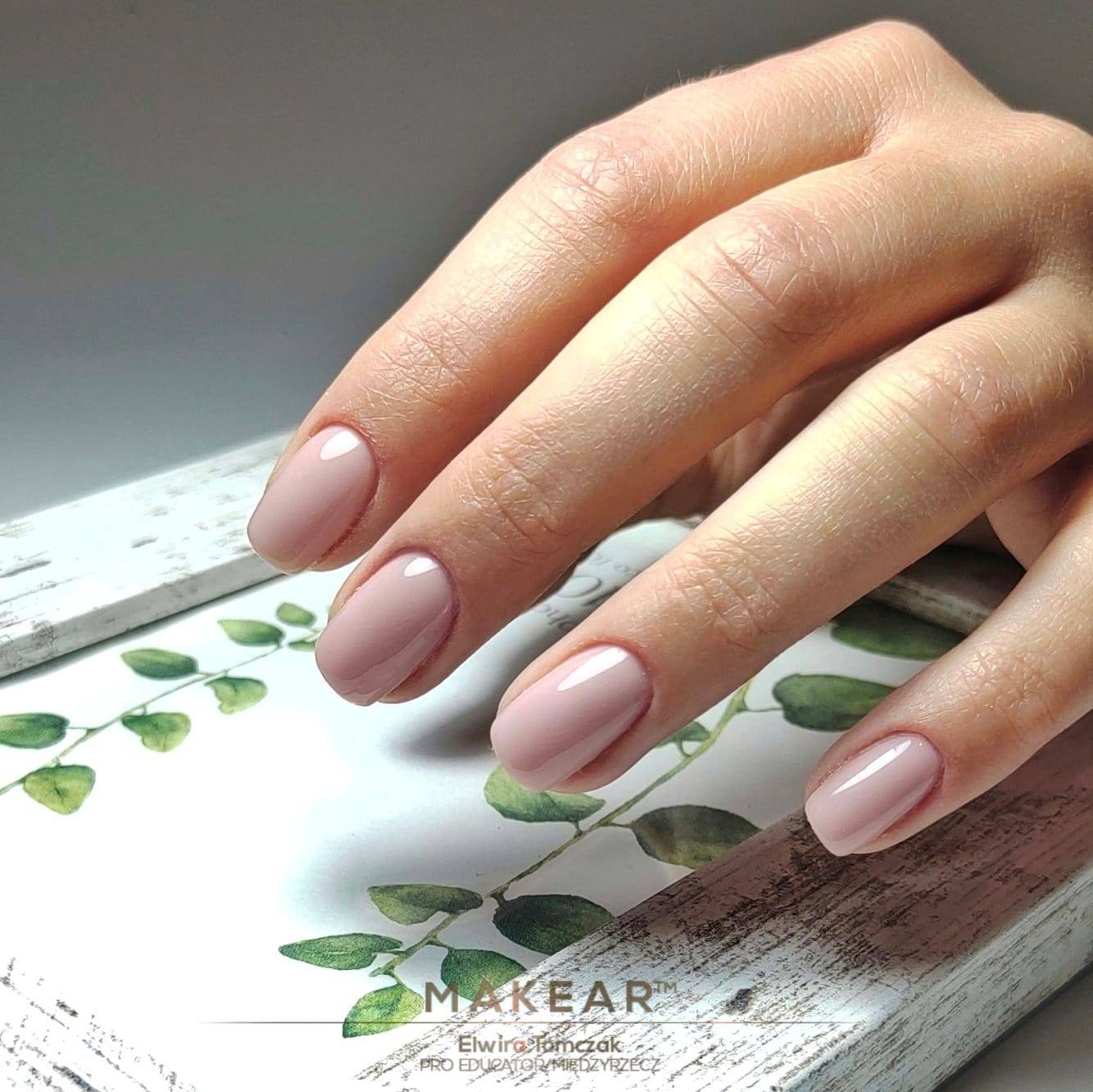 Makear NRB06 Smoky Beige Nude Rubber Base