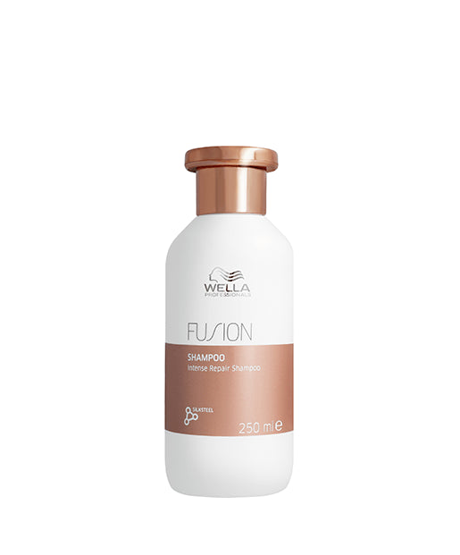 WELLA Wella Fusion - Intensywnie Odżywiający I Odbudowujący Szampon Do Włosów Zniszczonych 250 Ml